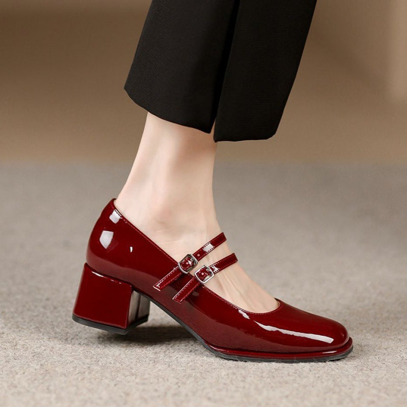 Chaussures Femme en Cuir Souple – Talon Épais, Coupé Bas, Boucle
