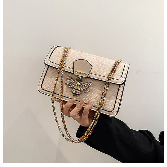 Sac Bandoulière Femme Tendance – Chaîne Élégante, Style Rétro et Urbain