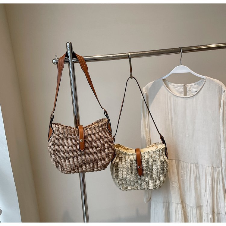Fashion Casual Simple Woven Crossbody Bag – Fresh & Sweet Straw Oval Handbag