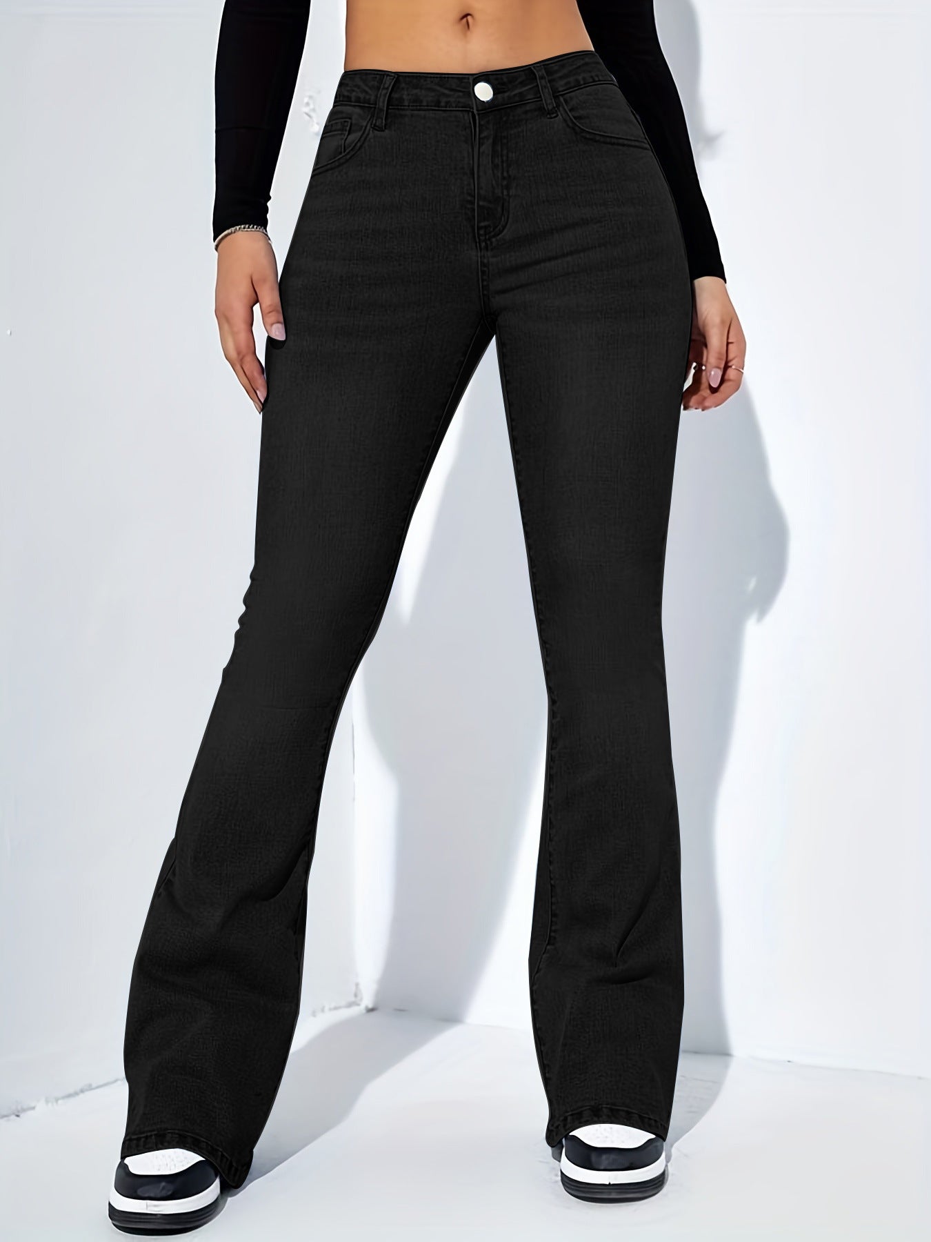 Jean Slim Femme – Taille Haute, Coupe Évasée, Denim Stretch, Style Casual et Fashion