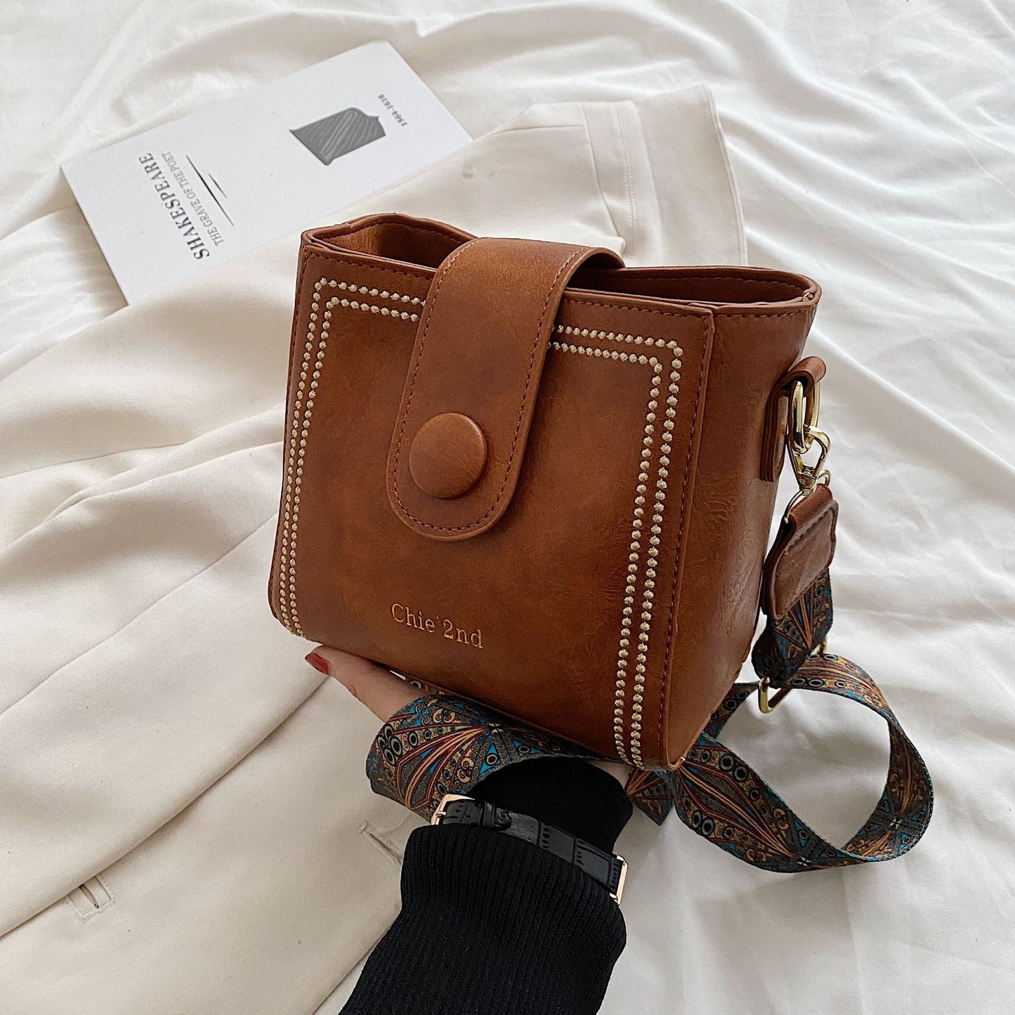 Sac Bandoulière Femme Nouvelle Mode – Style Rétro Européen & Américain, Texture Haute