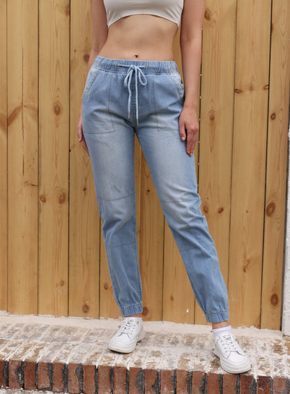Jean Décontracté Femme Bleu Clair – Taille Élastique avec Cordon, Coupe Droite Confortable