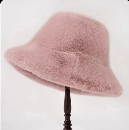 Chapeau Femme Hiver en Vison Imitation – Chaud, Étanche & Élégant