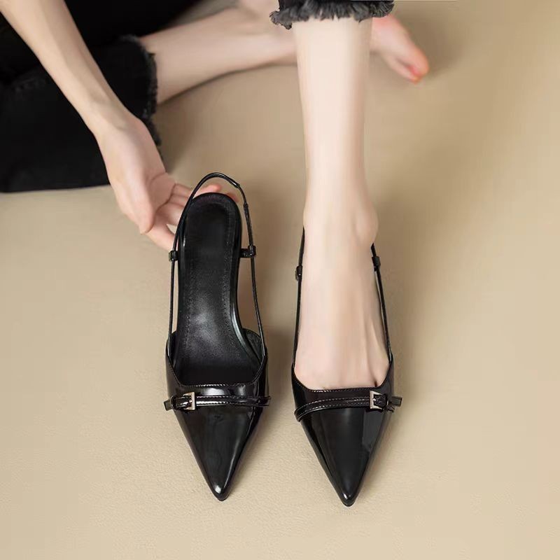 Sandales Retro Femme – Bout Pointu, Talon Moyen, Dos Découpé