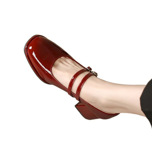 Chaussures Femme en Cuir Souple – Talon Épais, Coupé Bas, Boucle