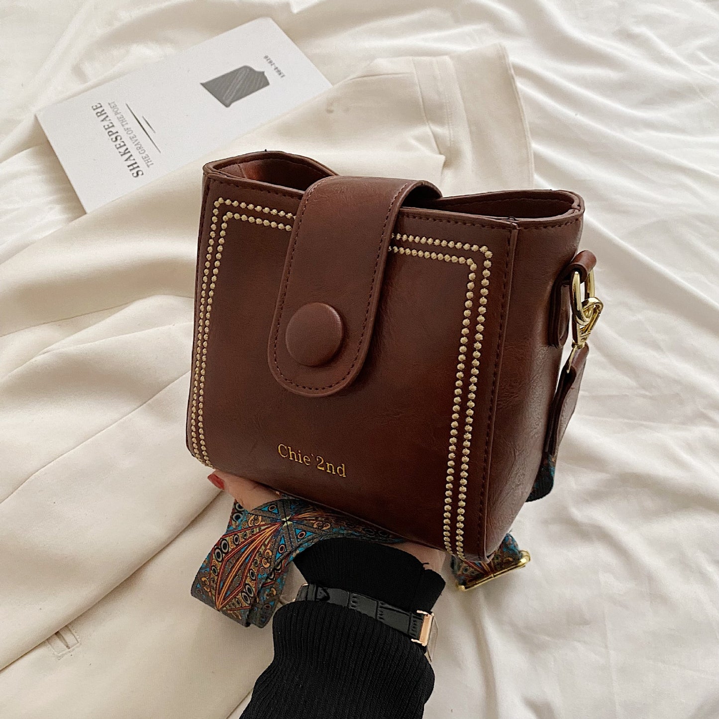 Sac Bandoulière Femme Nouvelle Mode – Style Rétro Européen & Américain, Texture Haute