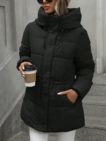 Manteau Matelassé Mi-Long à Capuche Femme – Taille Ajustable, Hiver Chaud